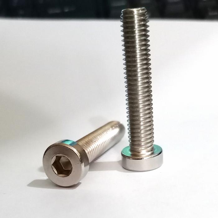 (1pcs) SS304 Baut Thin M10x45